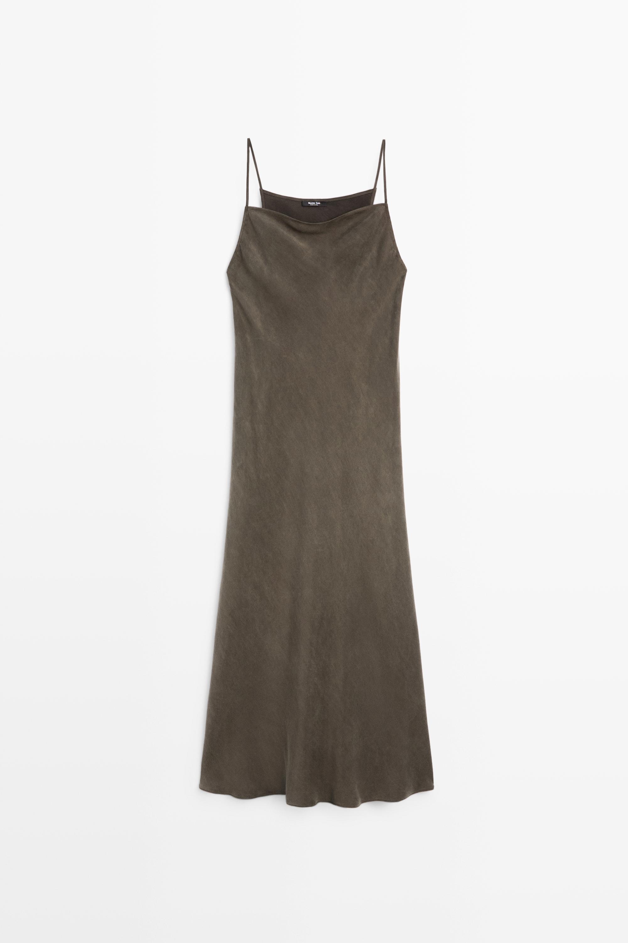 Robe nuisette fluide à fines bretelles